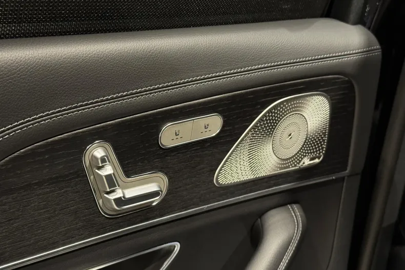 Mercedes-Benz GLS din 2025 cu 6.000 km - oferta MER195295 - foto 31