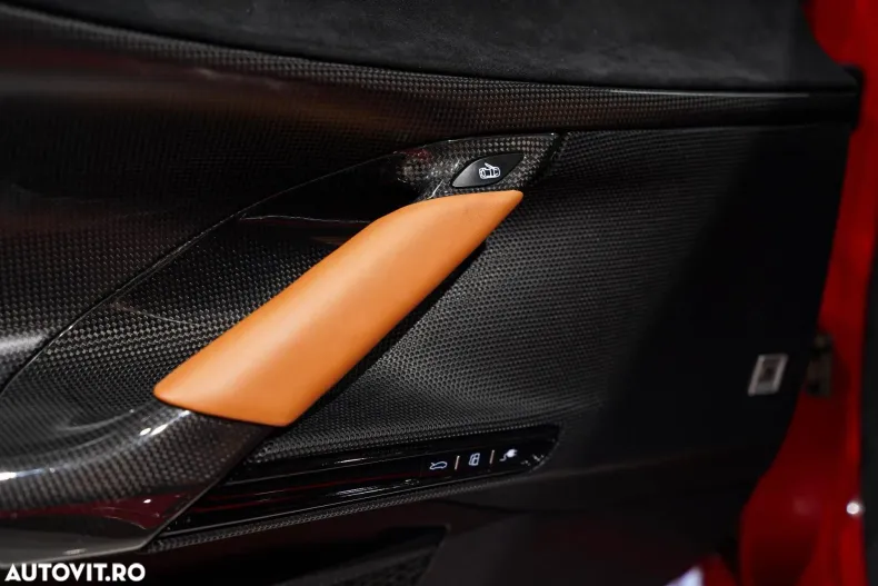 Ferrari SF90 Stradale din 2022 cu 4.849 km - oferta FER195301 - foto 15