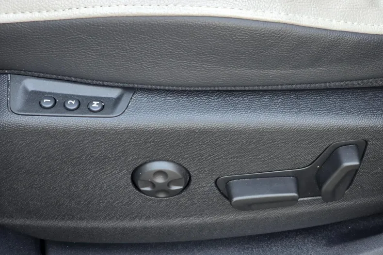 DS Automobiles DS 7 Crossback din 2021 cu 69.696 km - oferta DSA195302 - foto 13