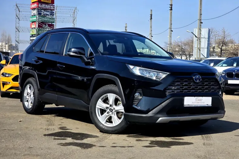 Toyota RAV4 din 2022 cu 67.334 km - oferta TOY195304 - foto 3