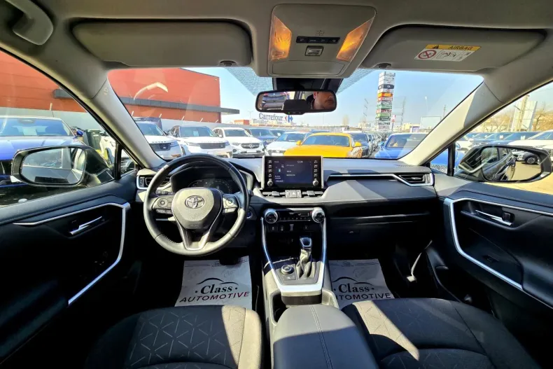 Toyota RAV4 din 2022 cu 67.334 km - oferta TOY195304 - foto 8