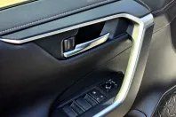 Toyota RAV4 din 2022 cu 67.334 km - oferta TOY195304 - foto 9