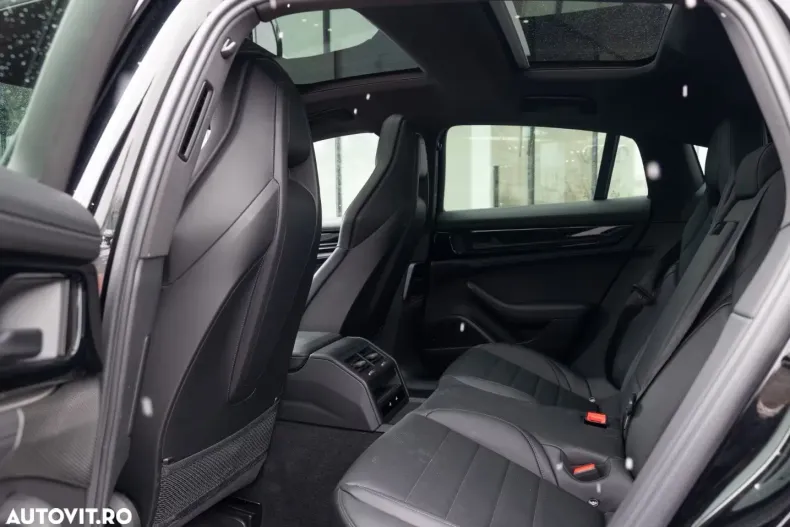 Porsche Panamera din 2025 cu 15.928 km - oferta POR195308 - foto 7