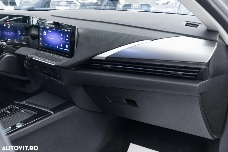 Opel Astra din 2023 cu 58.000 km - oferta OPE195313 - foto 32