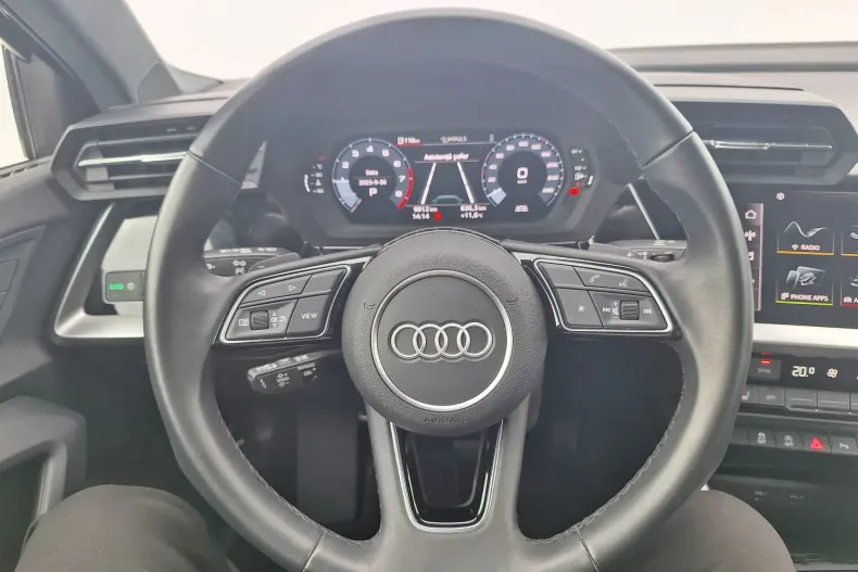 Audi A3 din 2024 cu 9.812 km - oferta AUD195316 - foto 9