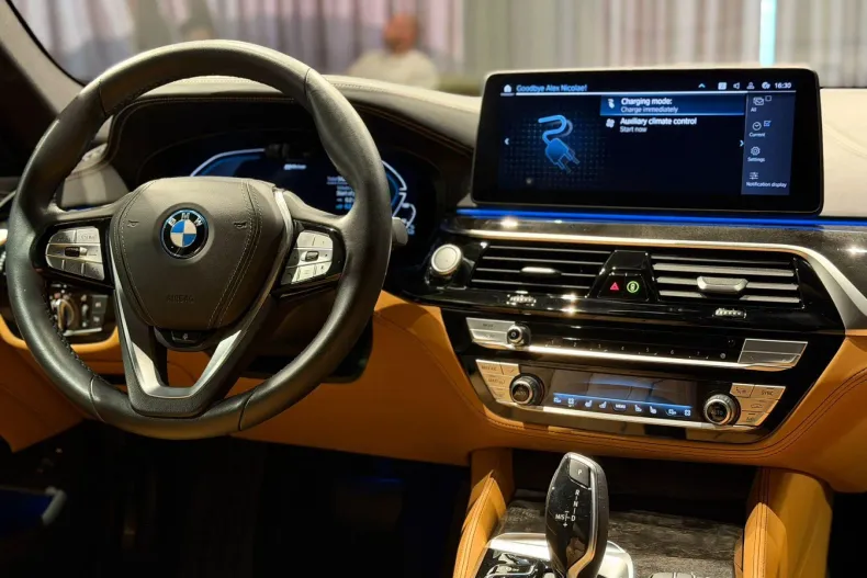 BMW 530e (Seria 5) din 2021 cu 55.000 km - oferta BMW195320 - foto 20