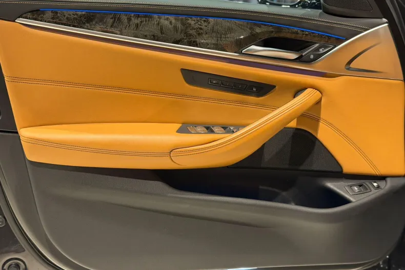 BMW 530e (Seria 5) din 2021 cu 55.000 km - oferta BMW195320 - foto 33