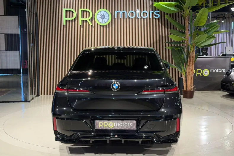 BMW 740d (Seria 7) din 2024 cu 59.000 km - oferta BMW195322 - foto 8
