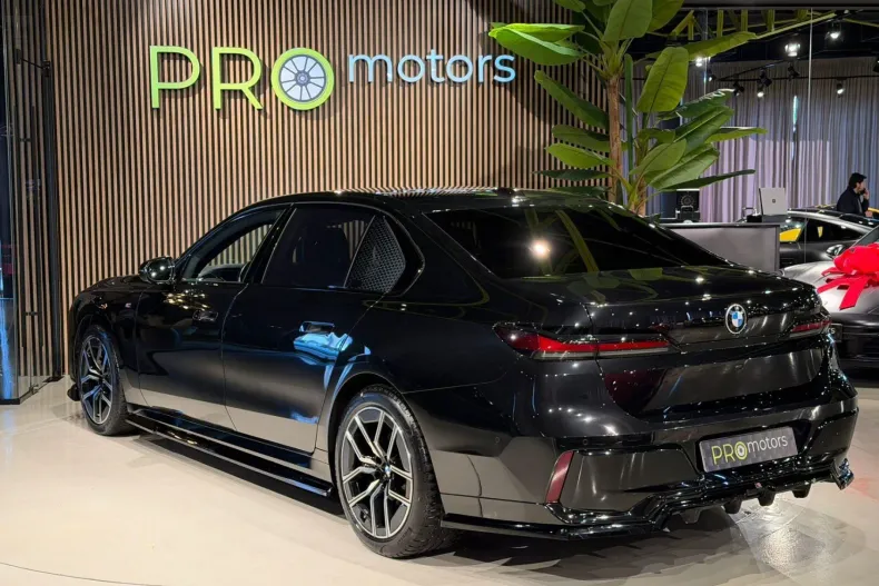 BMW 740d (Seria 7) din 2024 cu 59.000 km - oferta BMW195322 - foto 15