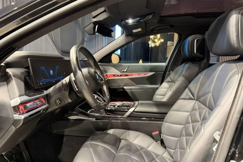 BMW 740d (Seria 7) din 2024 cu 59.000 km - oferta BMW195322 - foto 22