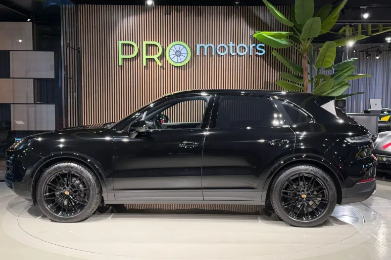 Porsche Cayenne din 2024 cu 39.000 km - oferta POR195323 - foto 4