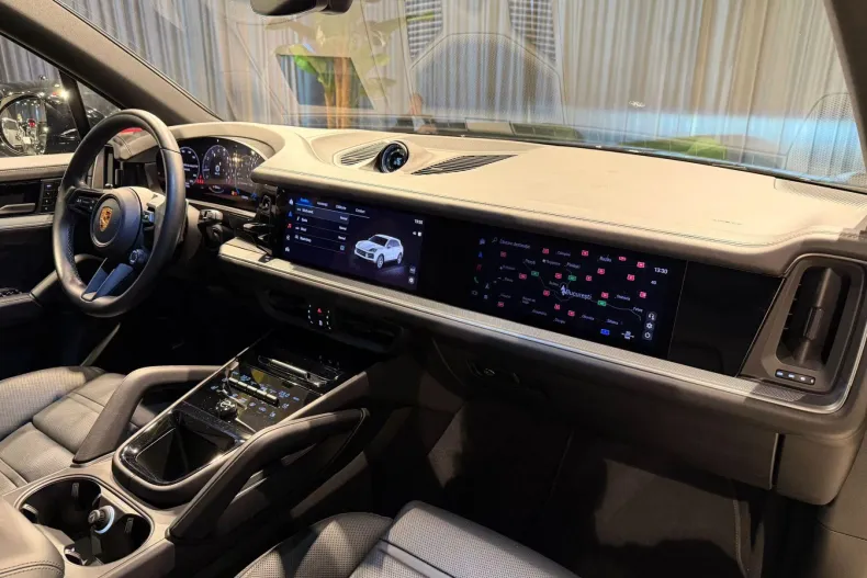 Porsche Cayenne din 2024 cu 39.000 km - oferta POR195323 - foto 21