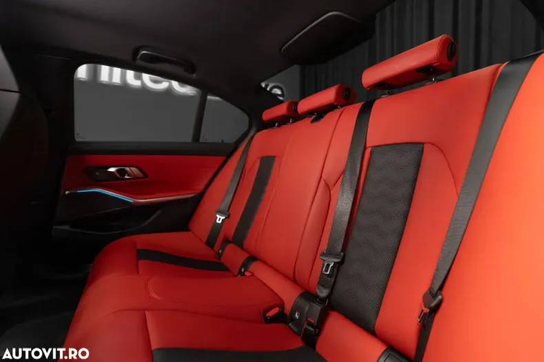 BMW M3 (Seria 3) din 2023 cu 21.150 km - oferta BMW195324 - foto 32