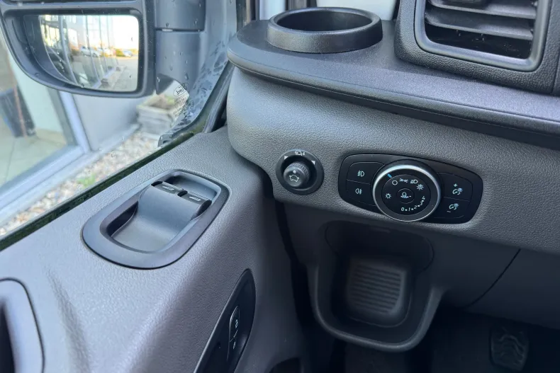 Ford Transit din 2020 cu 169.000 km - oferta FOR195326 - foto 24