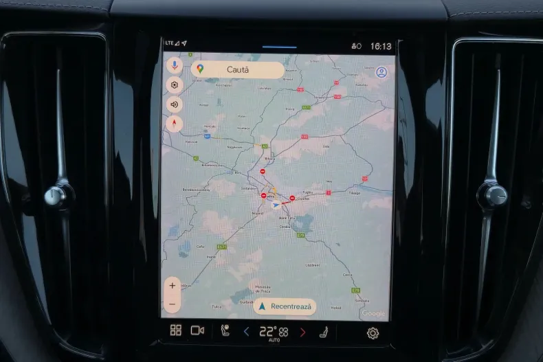 Volvo XC60 din 2021 cu 121.100 km - oferta VOL195330 - foto 17