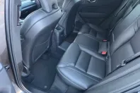 Volvo XC60 din 2021 cu 121.100 km - oferta VOL195330 - foto 27