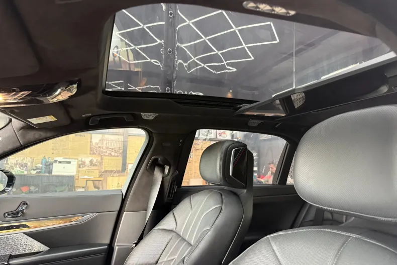 BMW 740d (Seria 7) din 2023 cu 64.322 km - oferta BMW195331 - foto 27