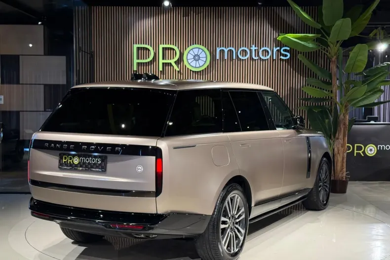 Land Rover Range Rover din 2025 cu 4.951 km - oferta LAN195336 - foto 23