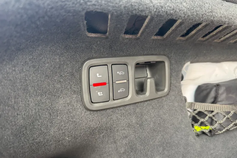 Audi SQ8 din 2020 cu 172.000 km - oferta AUD195340 - foto 25