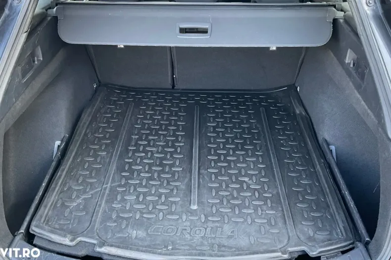 Toyota Corolla din 2020 cu 146.962 km - oferta TOY195347 - foto 13
