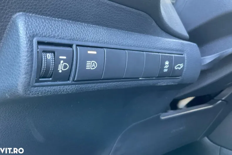 Toyota Corolla din 2020 cu 146.962 km - oferta TOY195347 - foto 32