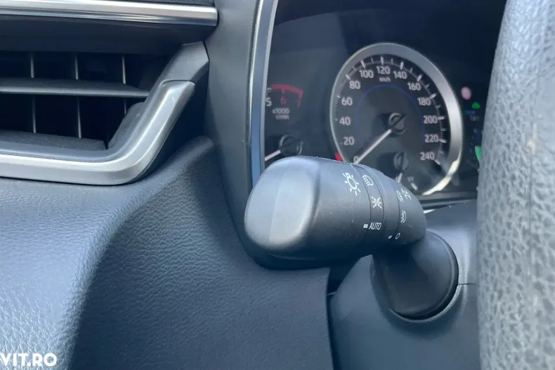 Toyota Corolla din 2021 cu 137.405 km - oferta TOY195348 - foto 29