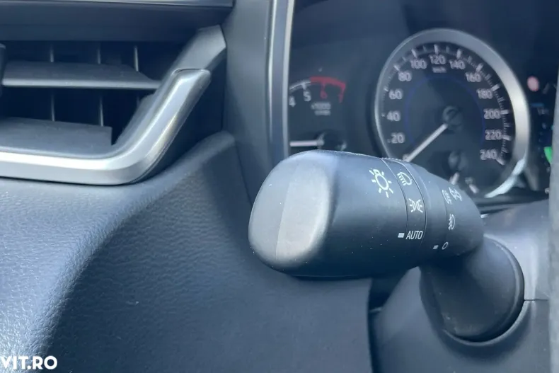 Toyota Corolla din 2021 cu 145.464 km - oferta TOY195349 - foto 31