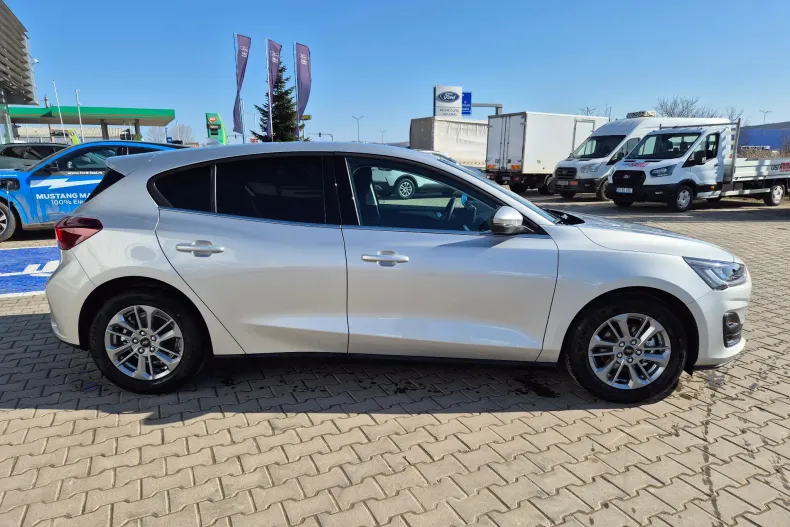 Ford Focus din 2025 cu 1 km - oferta FOR195353 - foto 2