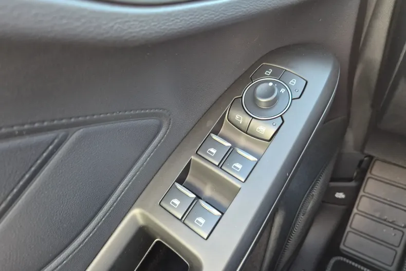 Ford Focus din 2025 cu 1 km - oferta FOR195353 - foto 19