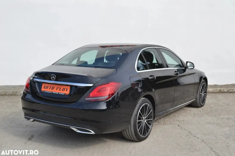 Mercedes-Benz C din 2020 cu 172.794 km - oferta MER195356 - foto 6