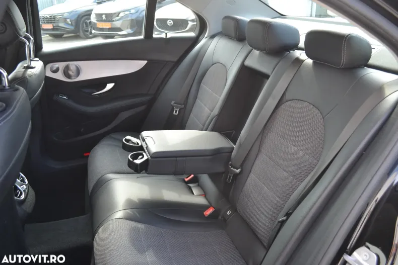 Mercedes-Benz C din 2020 cu 172.794 km - oferta MER195356 - foto 13