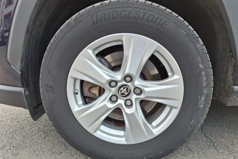 Toyota RAV4 din 2021 cu 81.015 km - oferta TOY195358 - foto 9