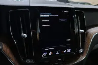 Volvo XC60 din 2020 cu 97.035 km - oferta VOL195360 - foto 27