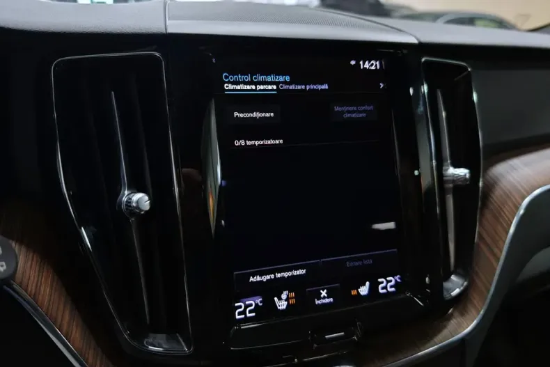 Volvo XC60 din 2020 cu 97.035 km - oferta VOL195360 - foto 27