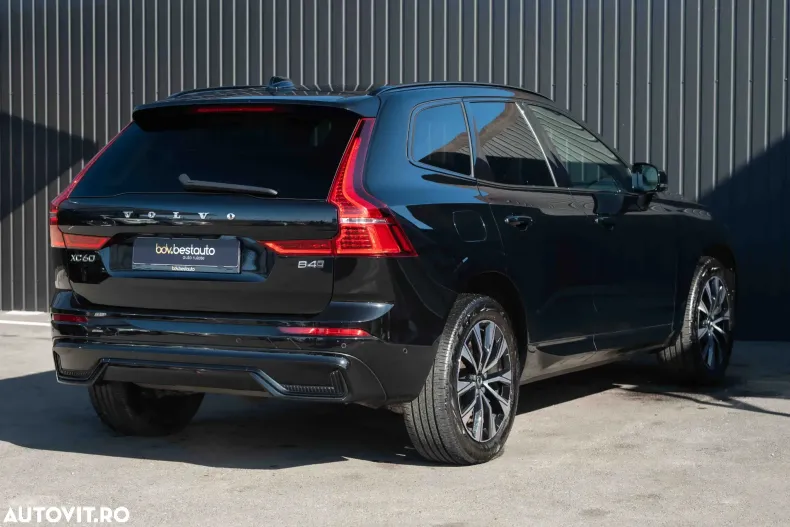 Volvo XC60 din 2022 cu 131.599 km - oferta VOL195362 - foto 7