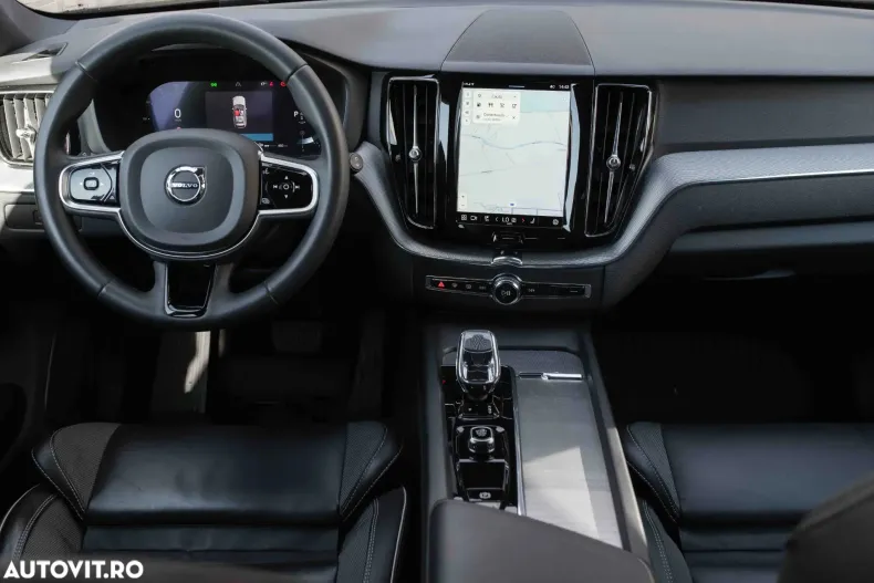 Volvo XC60 din 2022 cu 131.599 km - oferta VOL195362 - foto 38