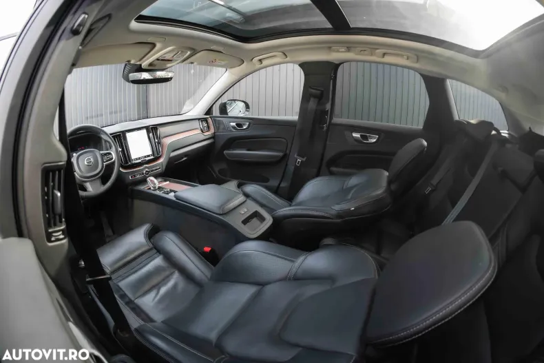 Volvo XC60 din 2023 cu 143.713 km - oferta VOL195363 - foto 4