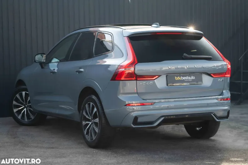 Volvo XC60 din 2023 cu 143.713 km - oferta VOL195363 - foto 5