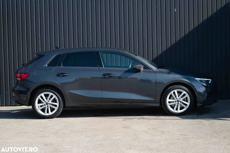 Audi A3 din 2022 cu 85.831 km - oferta AUD195364 - foto 4