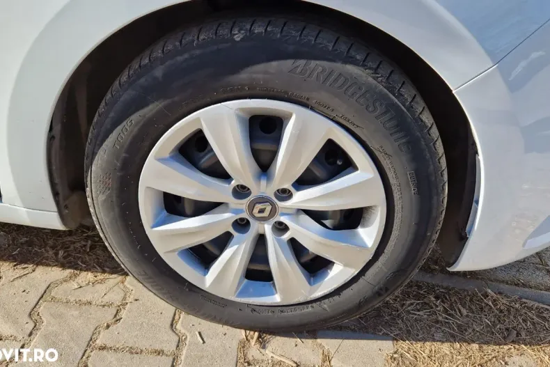 Renault Clio din 2020 cu 104.845 km - oferta REN195367 - foto 15