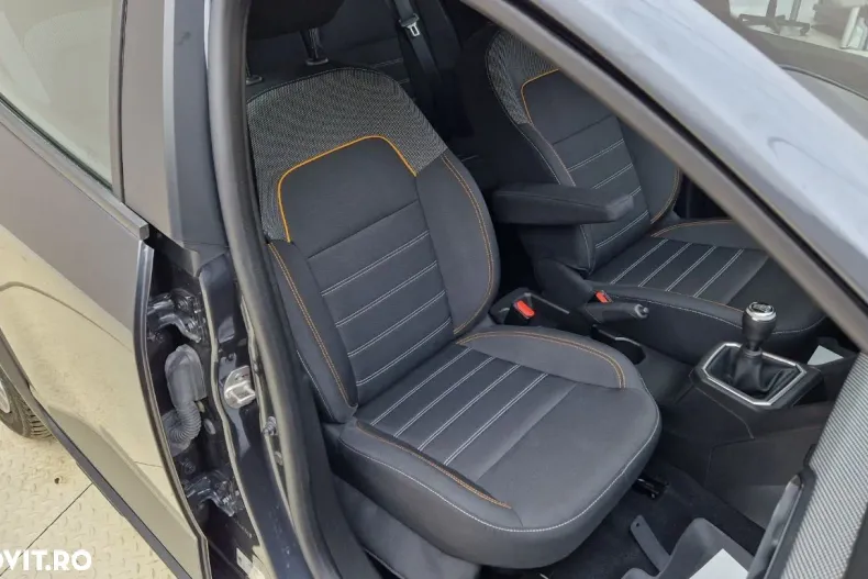 Dacia Sandero din 2023 cu 69.481 km - oferta DAC195368 - foto 17