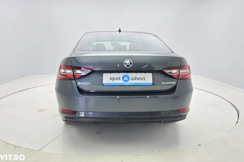 Skoda Superb din 2020 cu 143.494 km - oferta SKO195369 - foto 7