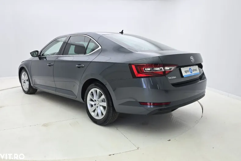 Skoda Superb din 2020 cu 143.494 km - oferta SKO195369 - foto 8