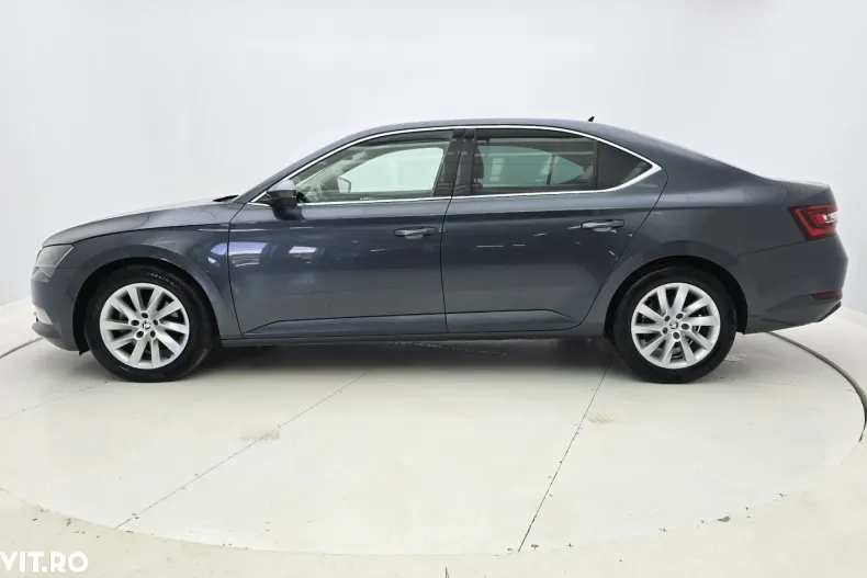Skoda Superb din 2020 cu 143.494 km - oferta SKO195374 - foto 9