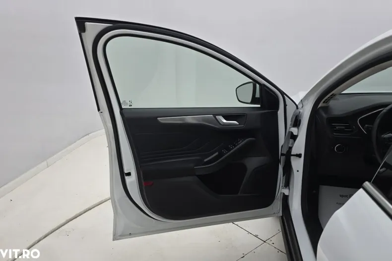 Ford Focus din 2022 cu 122.719 km - oferta FOR195375 - foto 10