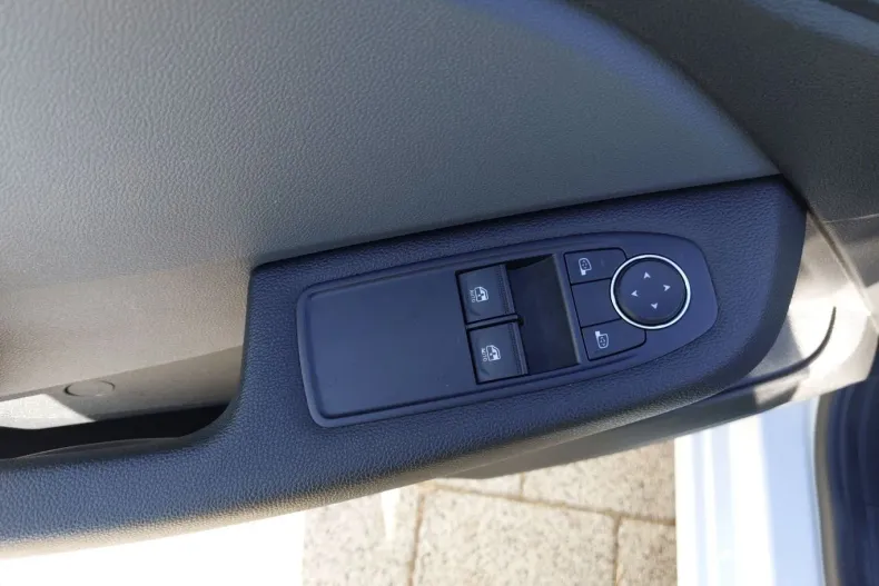 Renault Clio din 2020 cu 104.845 km - oferta REN195380 - foto 11