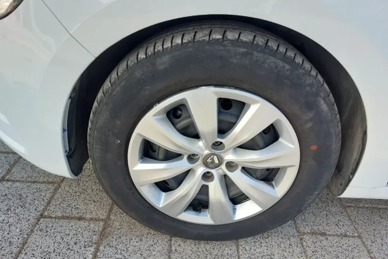 Renault Clio din 2020 cu 104.845 km - oferta REN195380 - foto 22