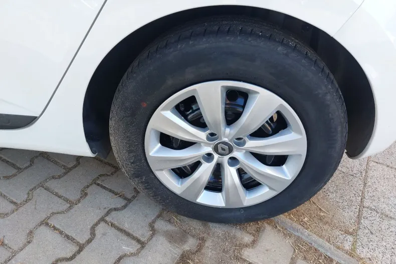 Renault Clio din 2020 cu 67.685 km - oferta REN195381 - foto 23