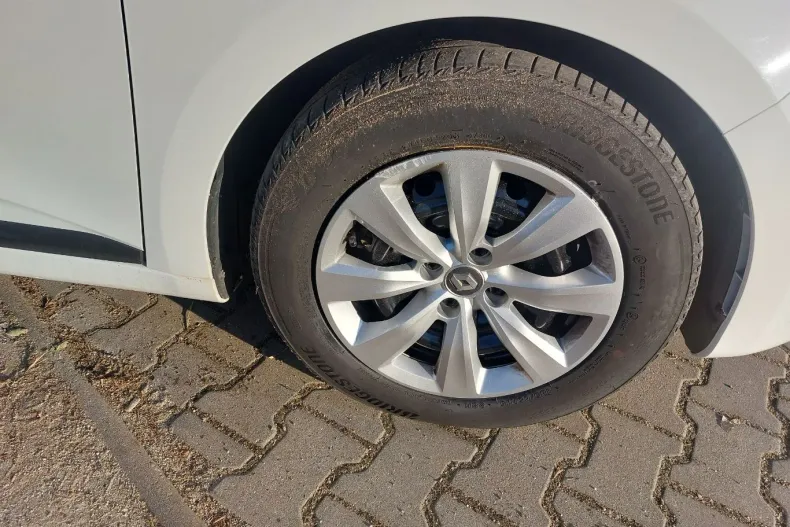 Renault Clio din 2020 cu 67.685 km - oferta REN195381 - foto 25