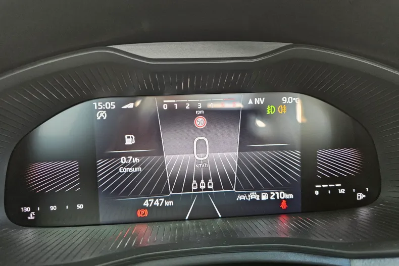 Skoda Kamiq din 2025 cu 4.747 km - oferta SKO195389 - foto 10